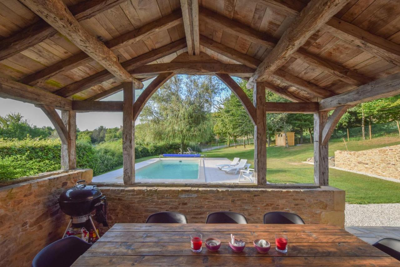Domaine d'Essendiéras Saint-Médard-dʼExcideuil Esterno foto
