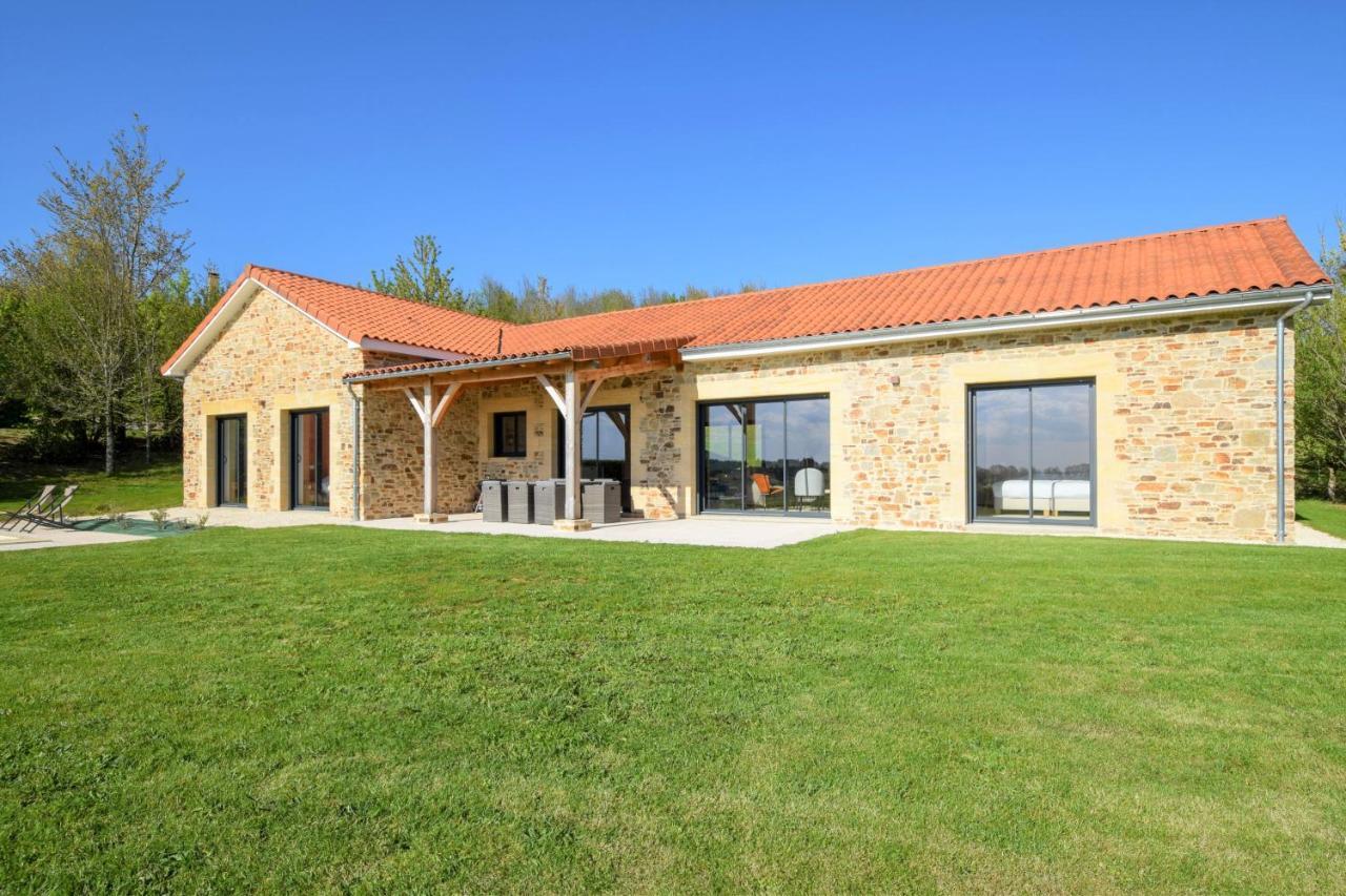 Domaine d'Essendiéras Saint-Médard-dʼExcideuil Esterno foto