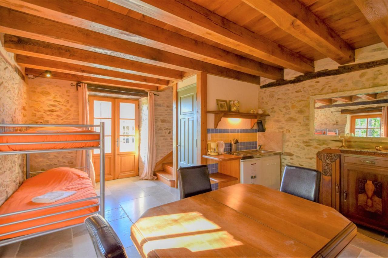 Domaine d'Essendiéras Saint-Médard-dʼExcideuil Esterno foto