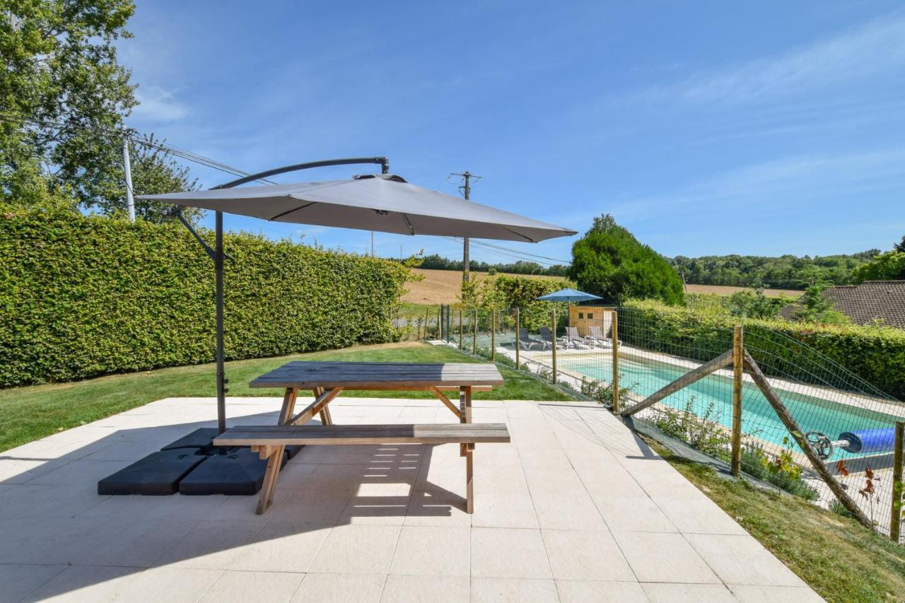 Domaine d'Essendiéras Saint-Médard-dʼExcideuil Esterno foto