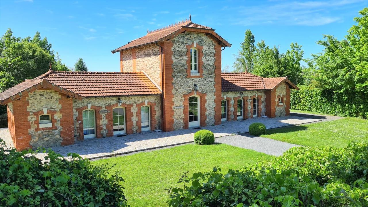 Domaine d'Essendiéras Saint-Médard-dʼExcideuil Esterno foto