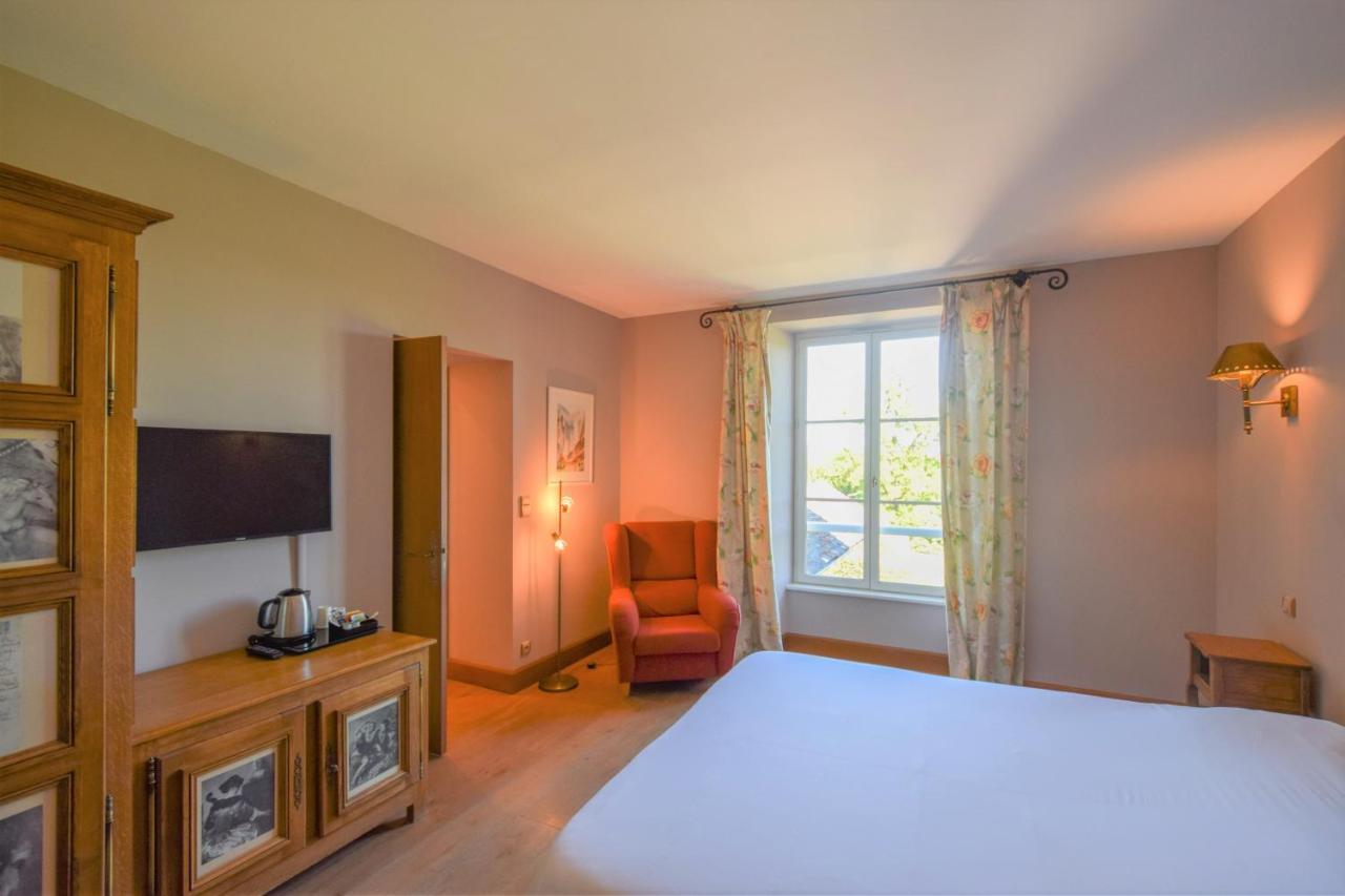 Domaine d'Essendiéras Saint-Médard-dʼExcideuil Esterno foto